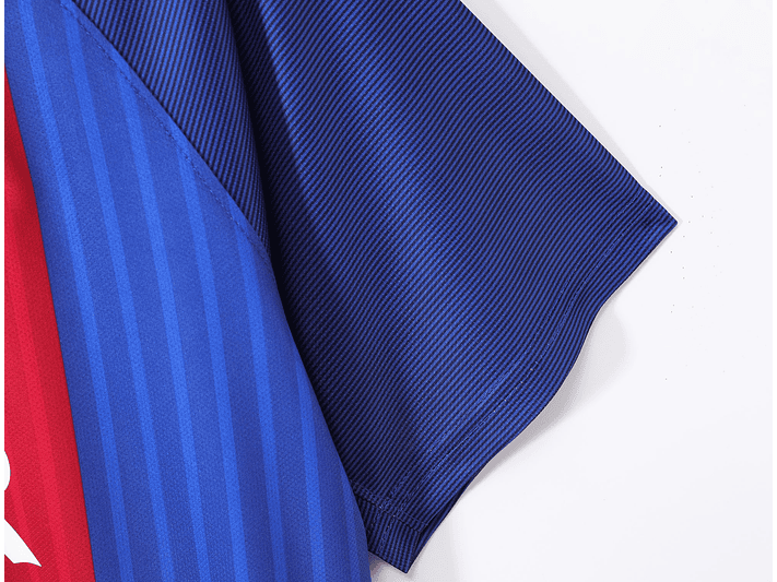 Barcelona 2016/17 (Home Kit) 6