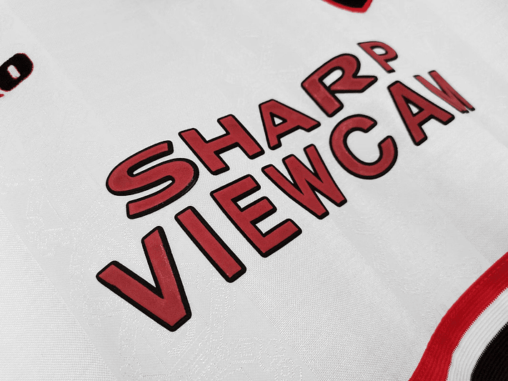 Manchester United 1998/99 (Away Kit) 9