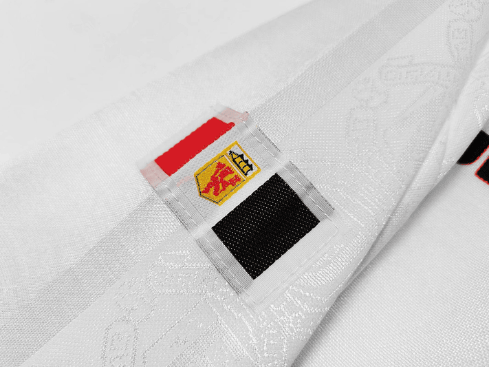 Manchester United 1998/99 (Away Kit - Long Sleeve) 4