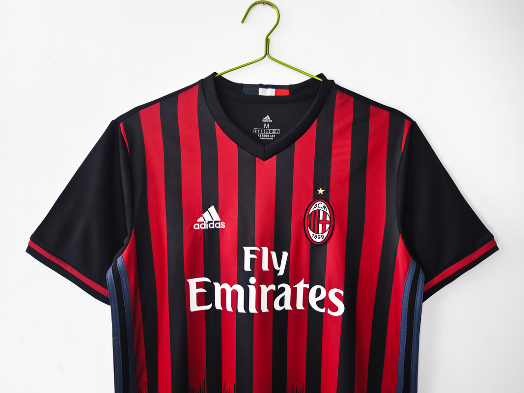 AC Milan 2016/17 (Home Kit) 2