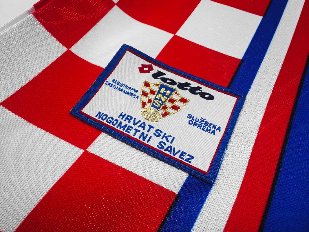 Croacia 1998 (Away Kit) 7
