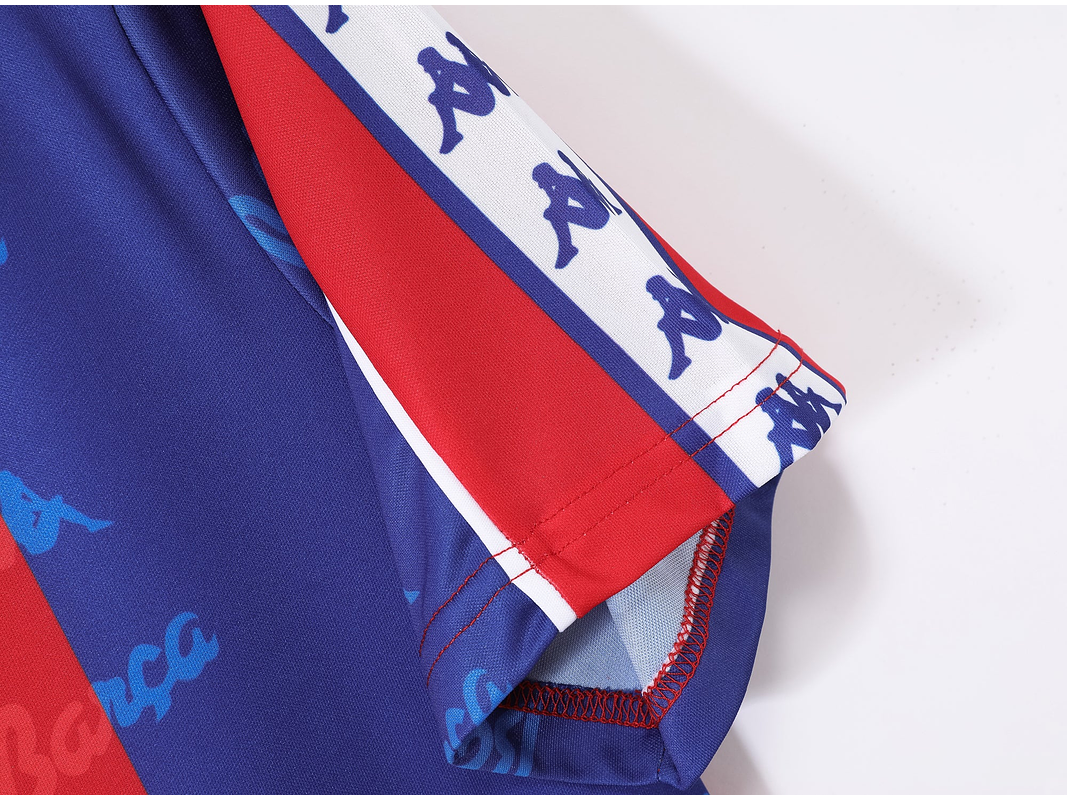 Barcelona 1992/95 (Home Kit) 5