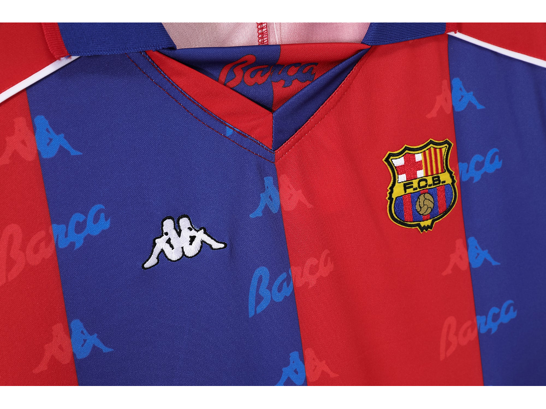 Barcelona 1992/95 (Home Kit) 6