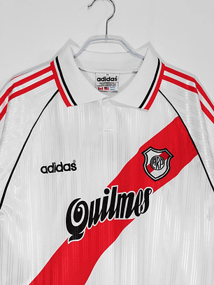 River Plate 1995/96 (Home Kit)
