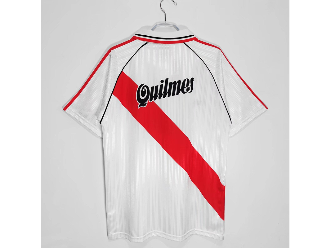 River Plate 1995/96 (Home Kit) 4