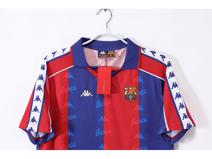 Barcelona 1992/95 (Home Kit) 9