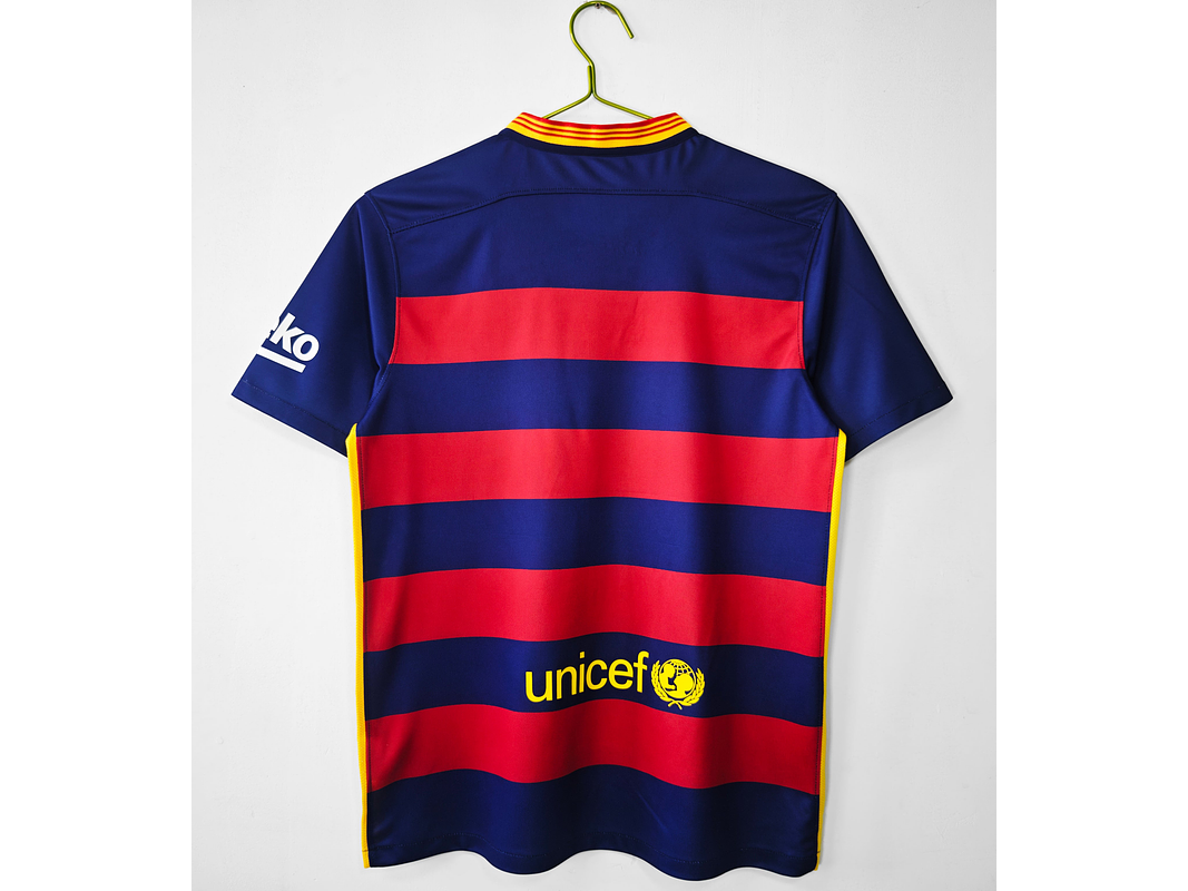 Barcelona 2015/16 (Home Kit) 3
