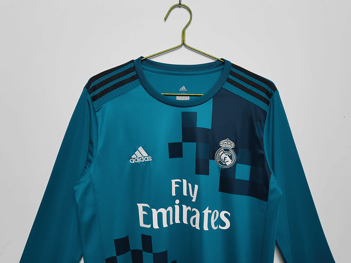 Real Madrid 2017/18 (Third Kit – Long Sleeve) 2