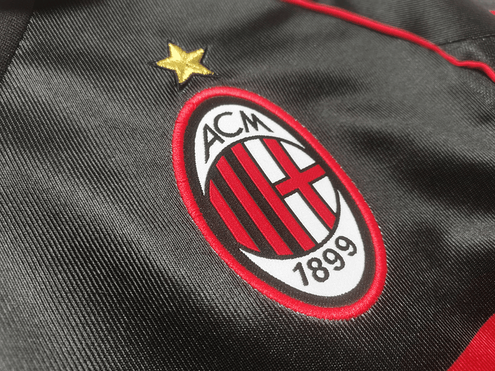 AC Milan 1998/99 (Away Kit) 10