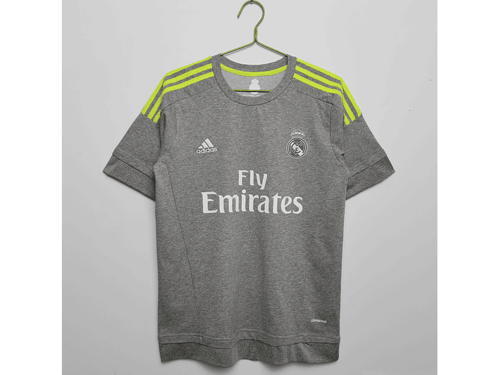 Real Madrid 2015/16 (Away Kit) 1