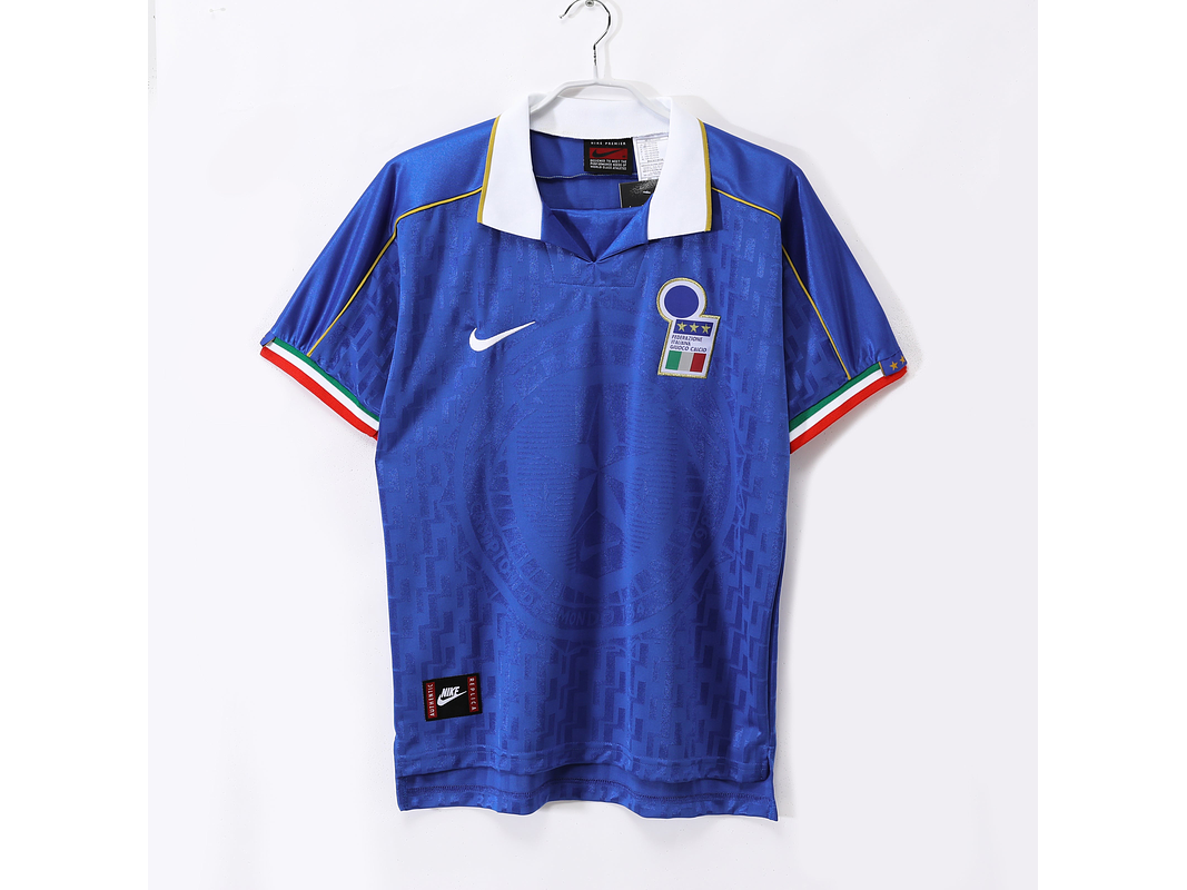 Italia 1995 (Home Kit) 1