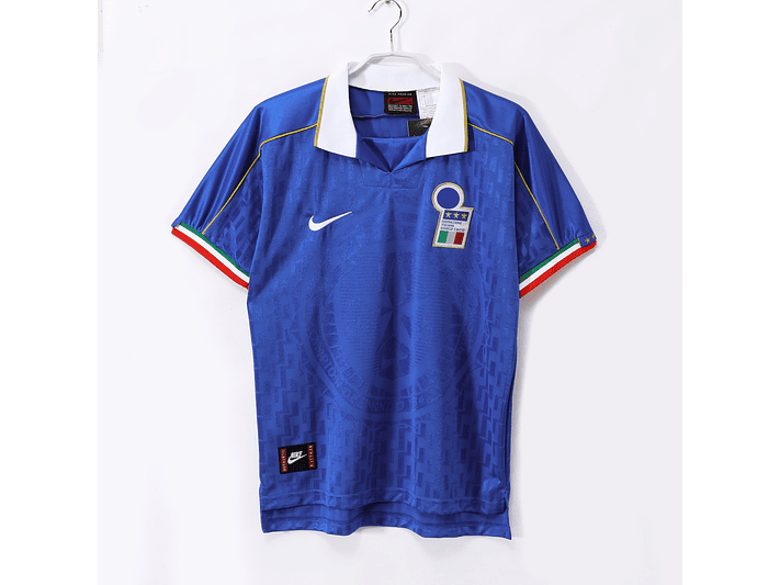 Italia 1995 (Home Kit) 1