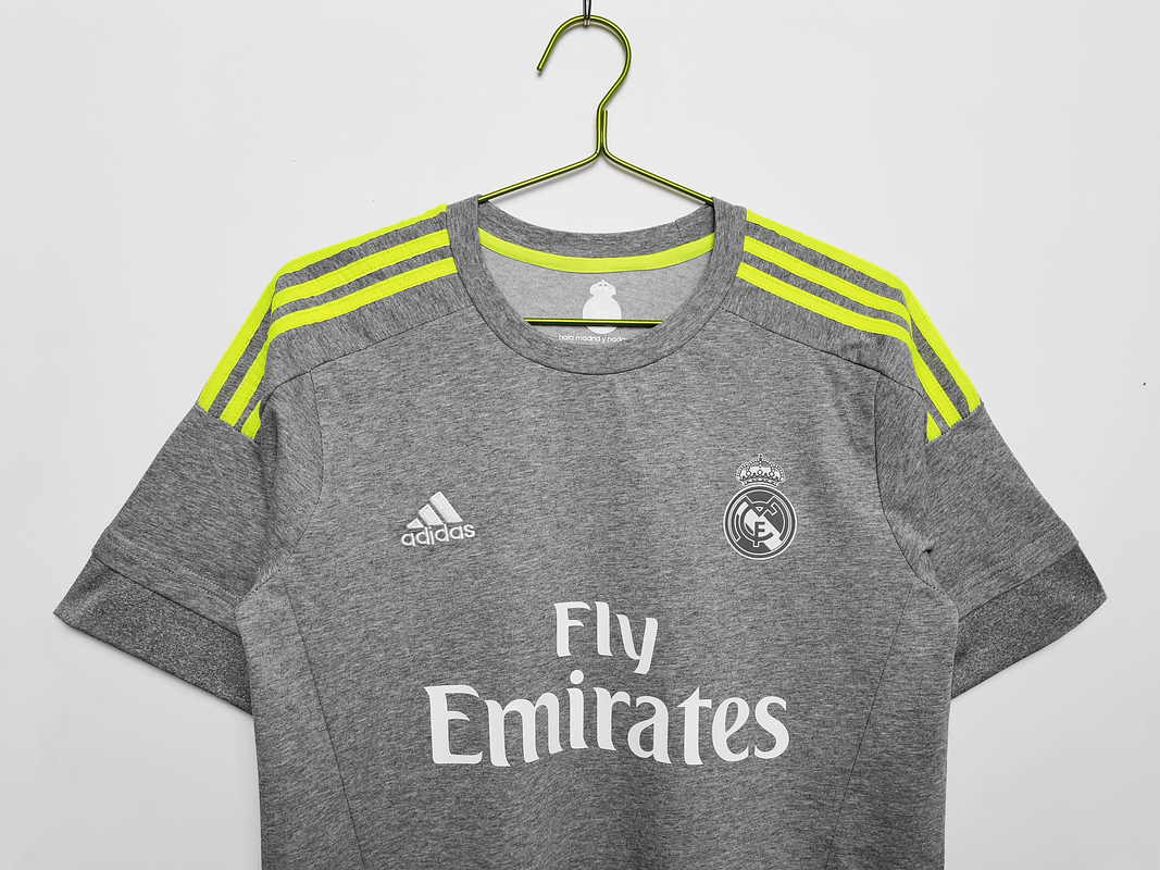 Real Madrid 2015/16 (Away Kit) 2