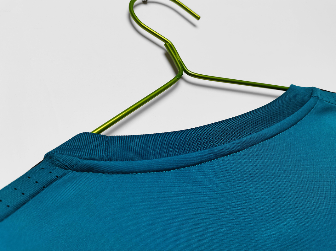 Real Madrid 2017/18 (Third Kit – Long Sleeve) 9