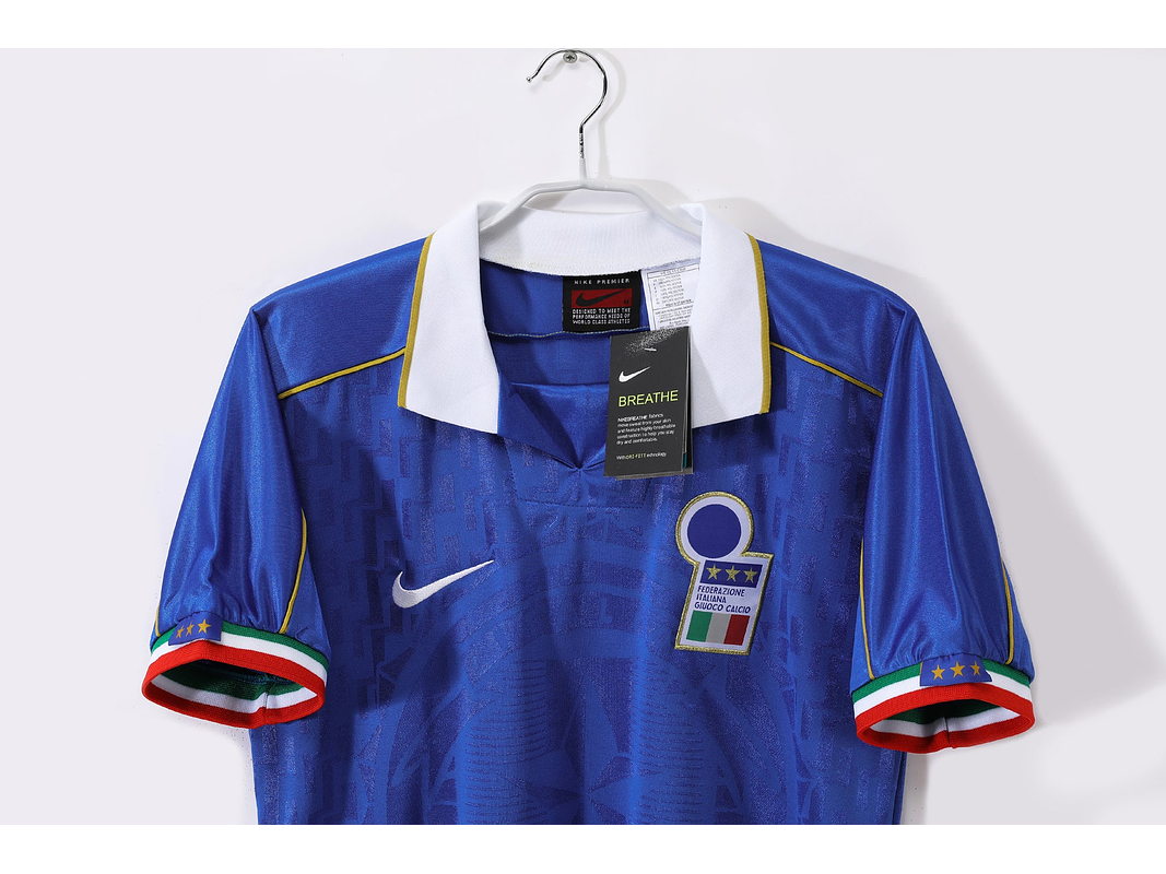 Italia 1995 (Home Kit) 6