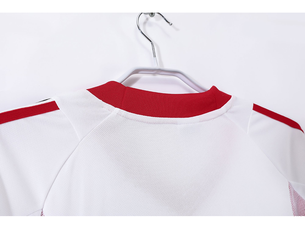 AC Milan 2002/03 (Away Kit) 8