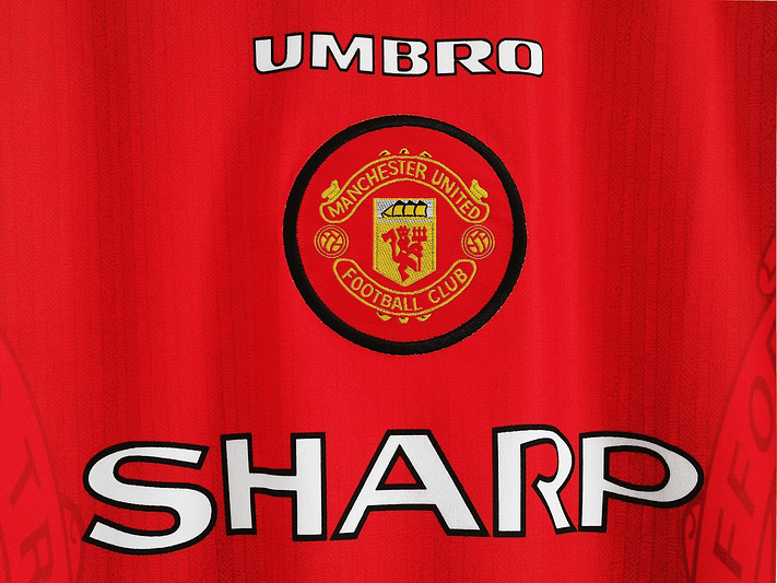 Manchester United 1996/97 (Home Kit - Long Sleeve) 5