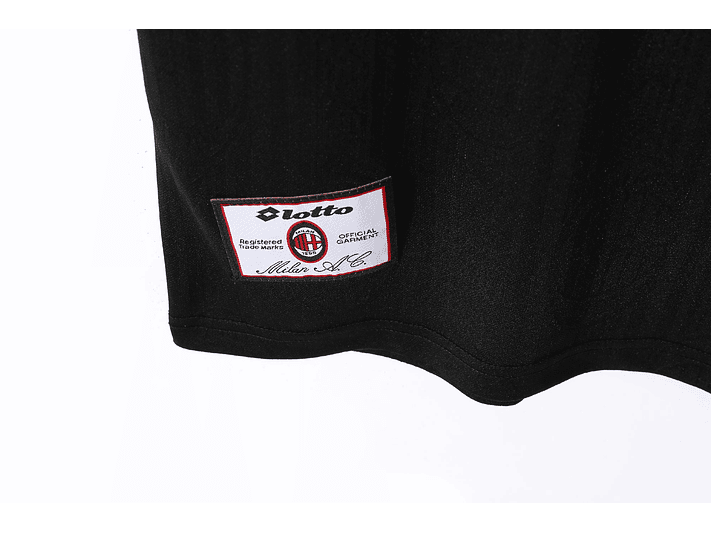 AC Milan 1997/98 (Away Kit) 6