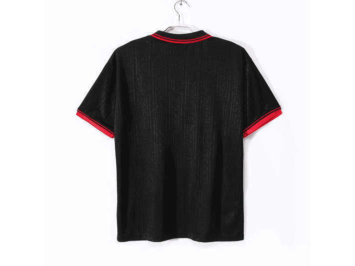 AC Milan 1997/98 (Away Kit) 7