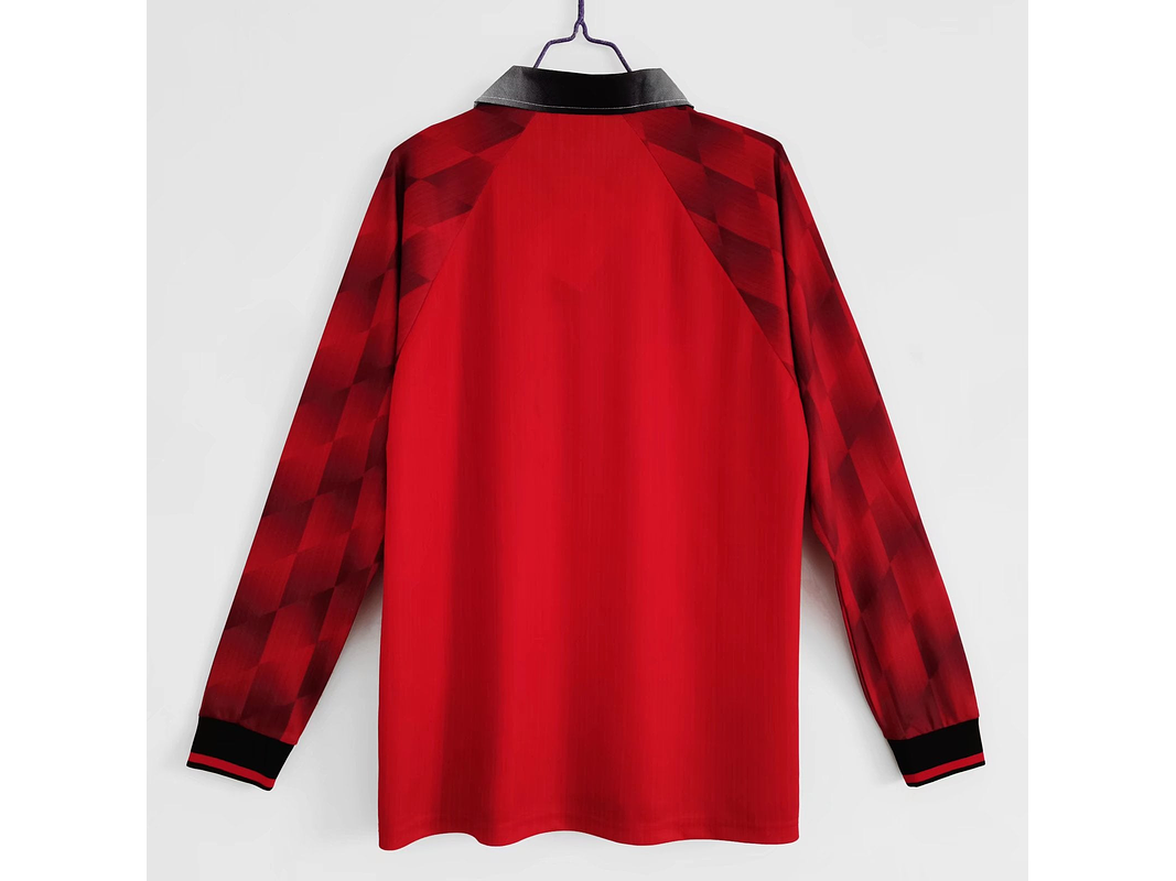 Manchester United 1996/97 (Home Kit - Long Sleeve) 8