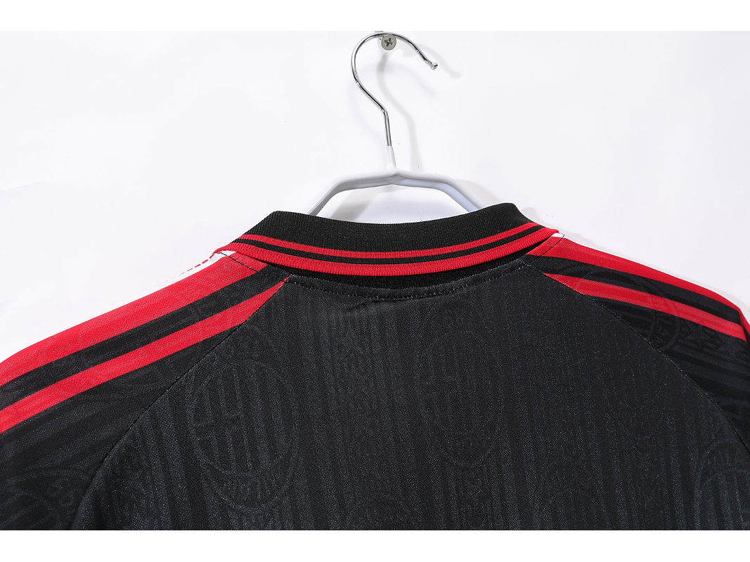 AC Milan 1997/98 (Third Kit - Black) 3