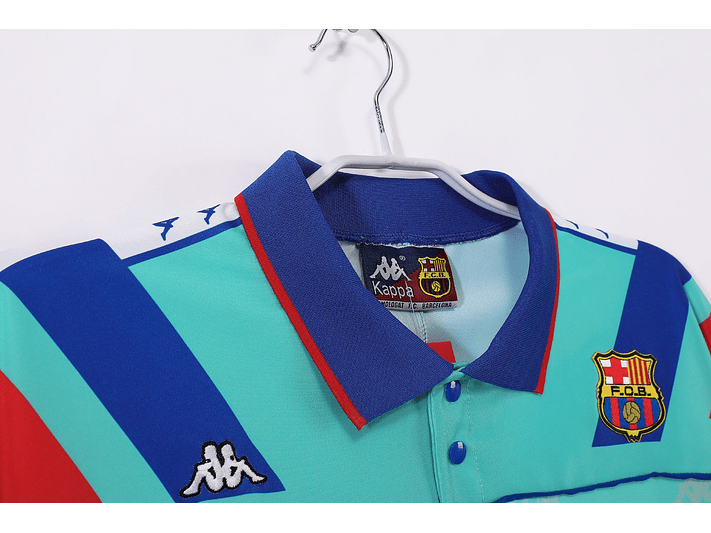 Barcelona 1992/95 (Away Kit) 3