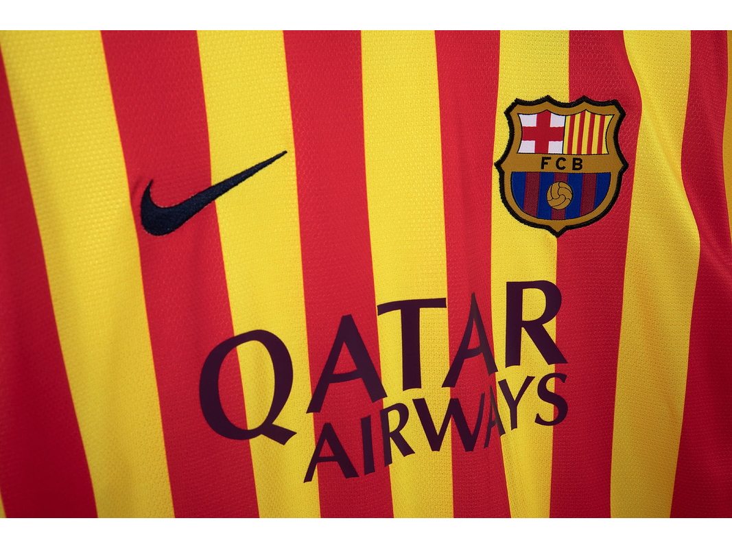 Barcelona 2013/14 (Third Kit) 9