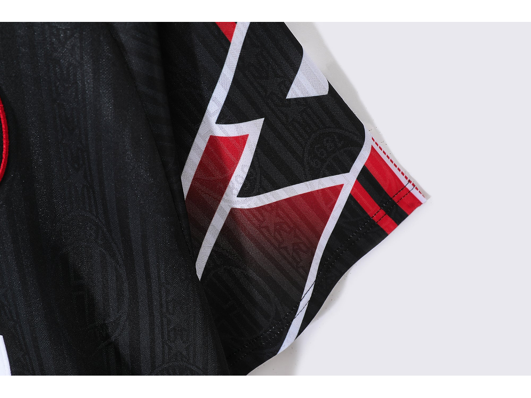 AC Milan 1997/98 (Third Kit - Black) 5