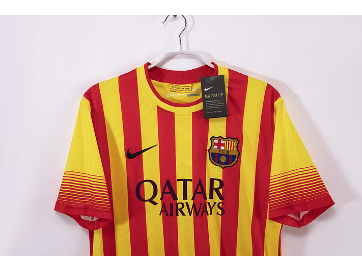 Barcelona 2013/14 (Third Kit) 10