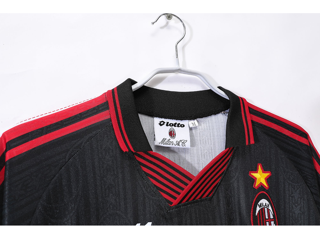 AC Milan 1997/98 (Third Kit - Black) 8