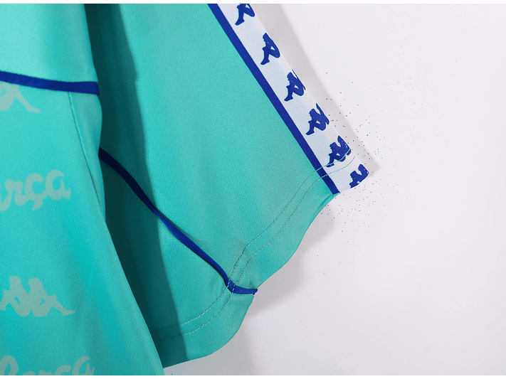 Barcelona 1992/95 (Away Kit) 9