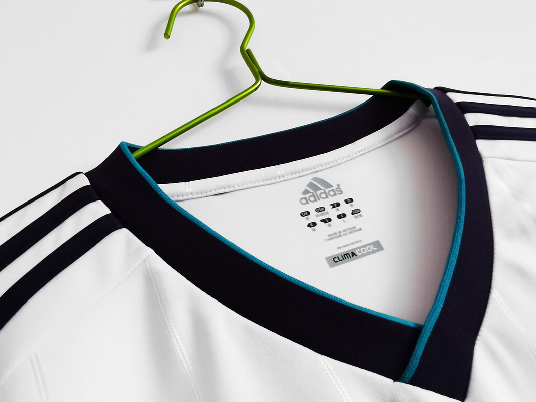 Real Madrid 2012/13 (Home Kit – Long Sleeve) 2