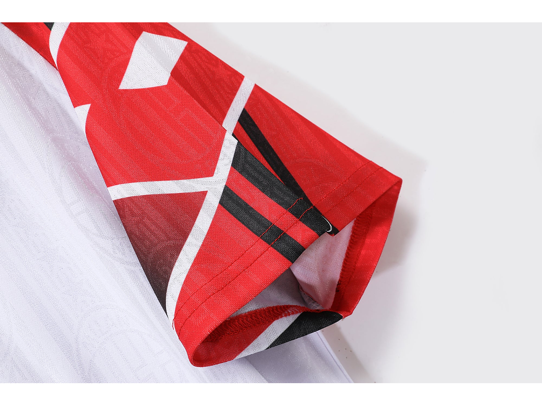 AC Milan 1997/98 (Third Kit - White) 3