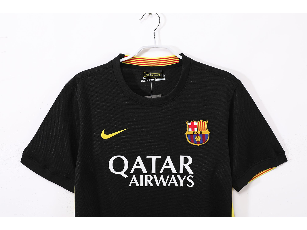 Barcelona 2013/14 (Away Kit) 2