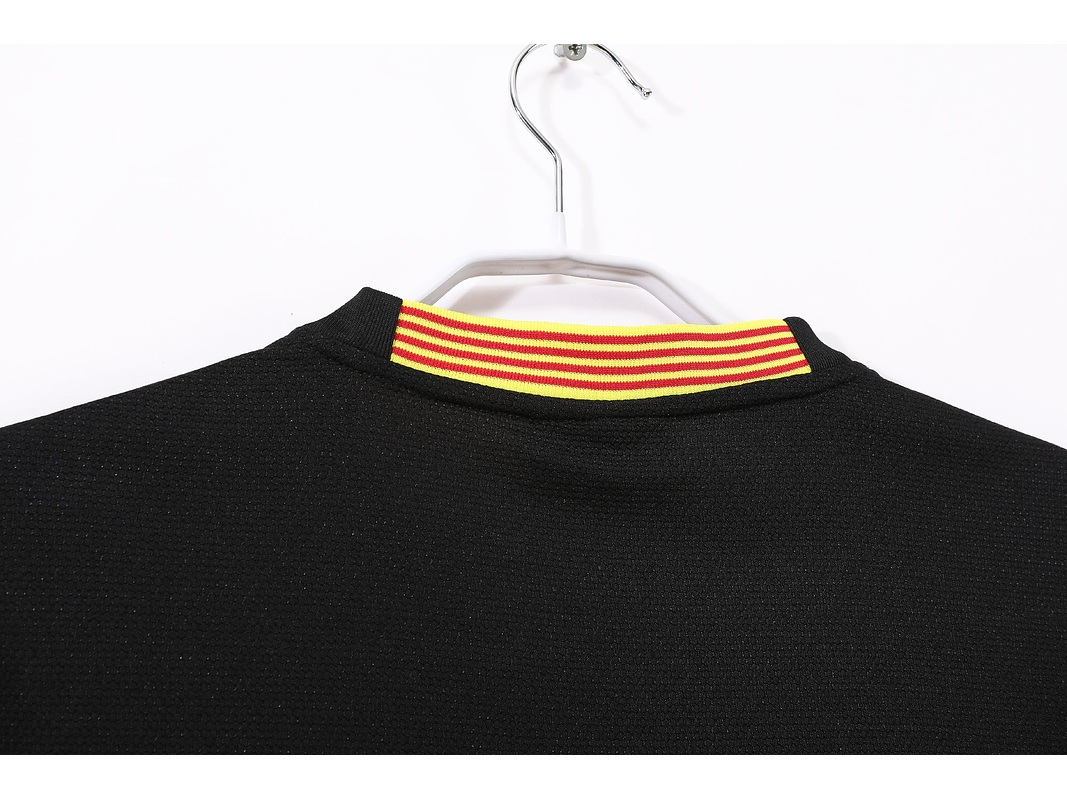 Barcelona 2013/14 (Away Kit) 5