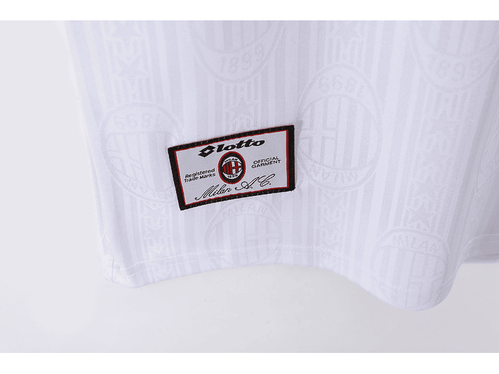AC Milan 1997/98 (Third Kit - White) 8