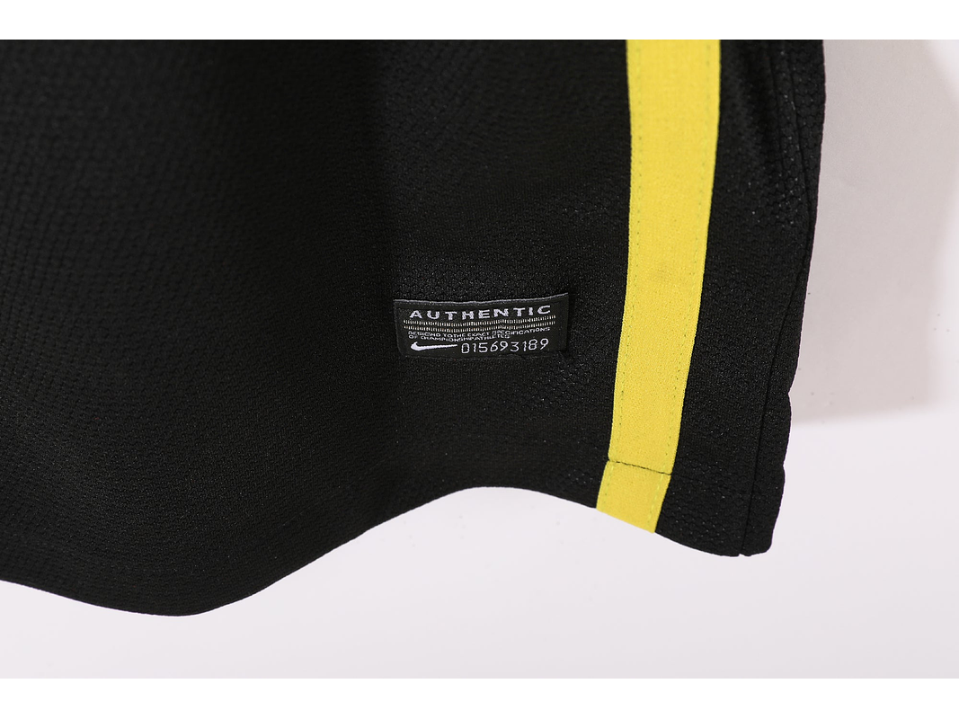 Barcelona 2013/14 (Away Kit) 10