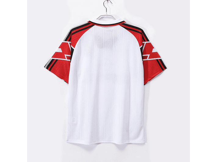 AC Milan 1997/98 (Third Kit - White) 9