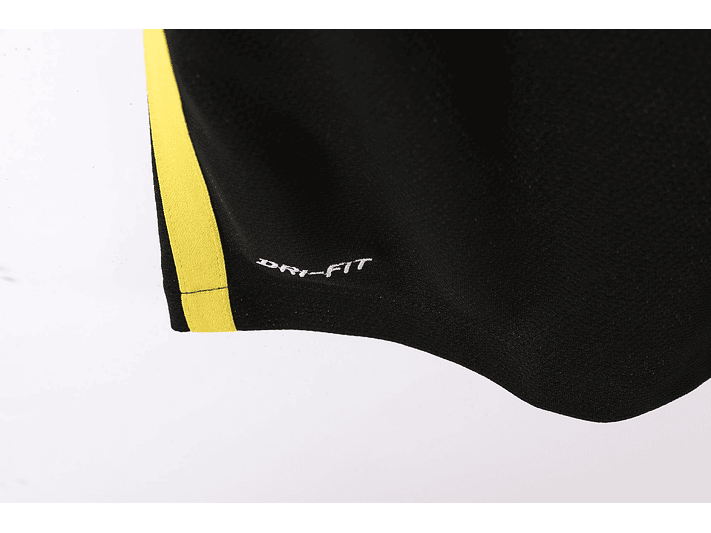 Barcelona 2013/14 (Away Kit) 12