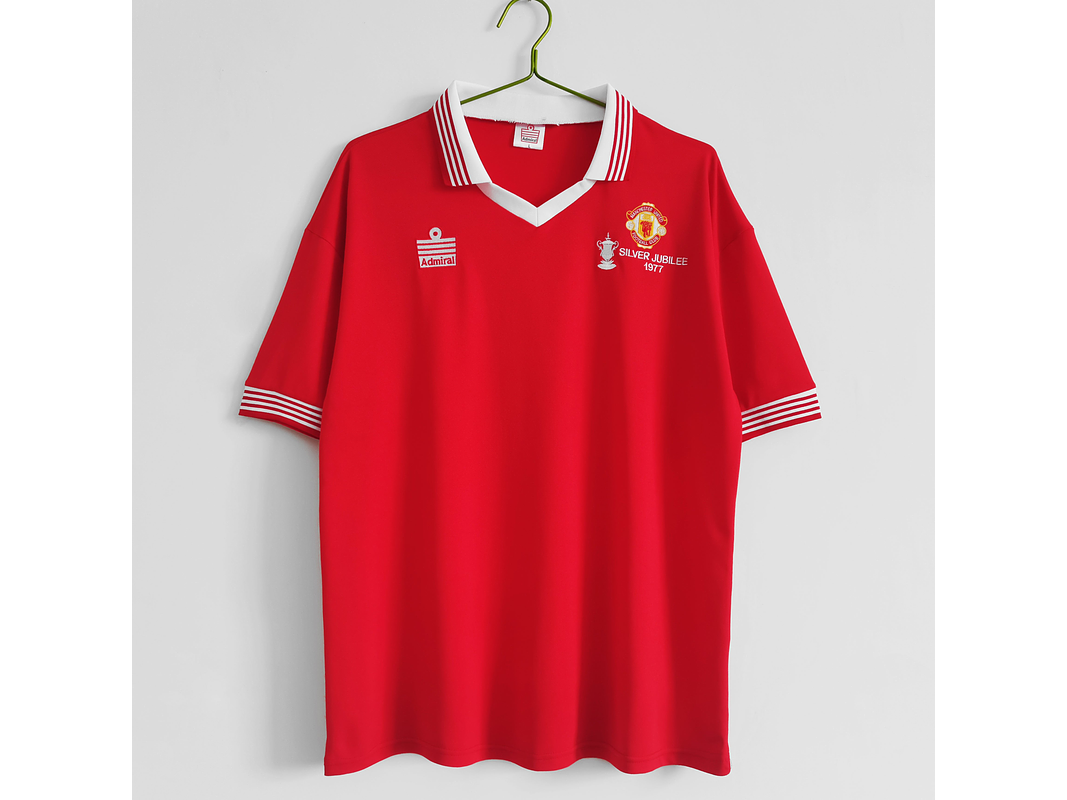 Manchester United 1982/83 (Home Kit) 1