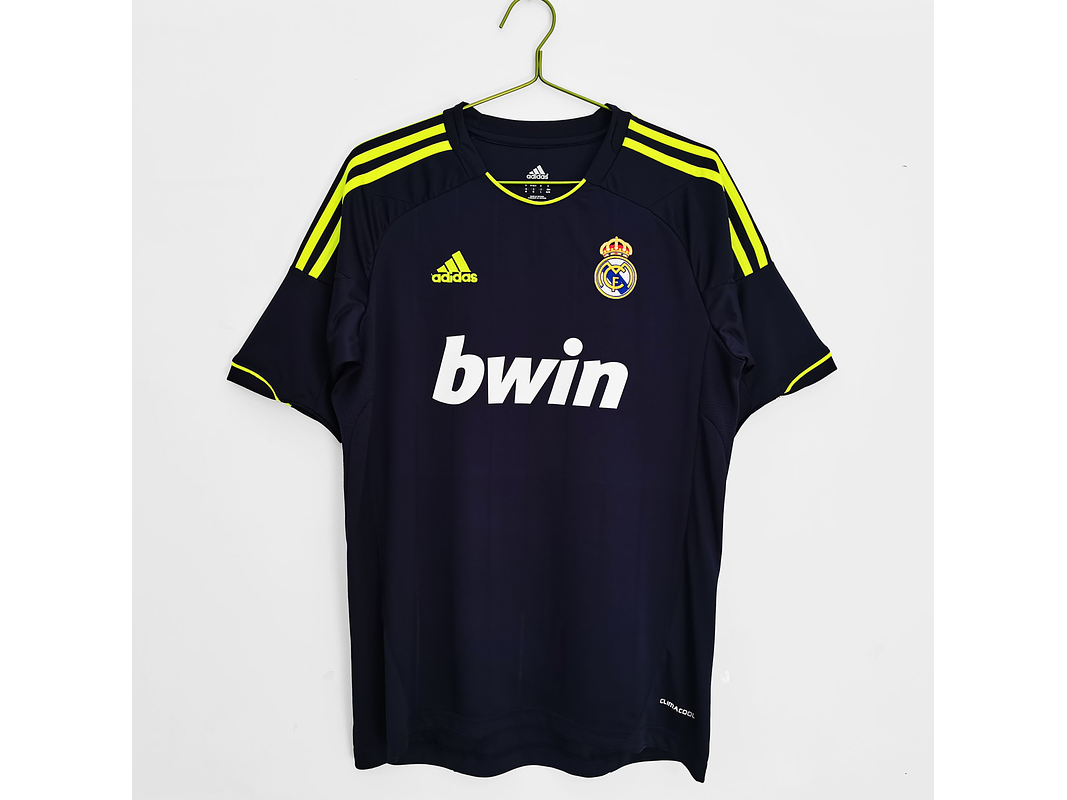 Real Madrid 2012/13 (Away Kit) 1