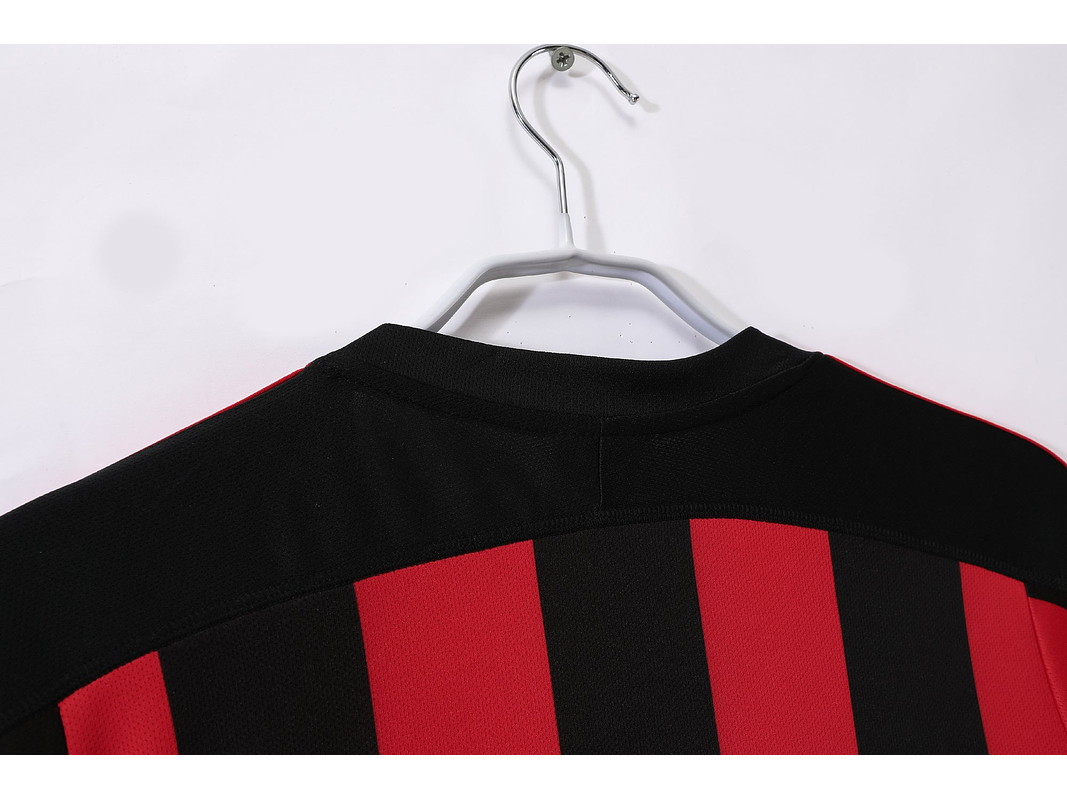 AC Milan 2003/04 (Home Kit) 8