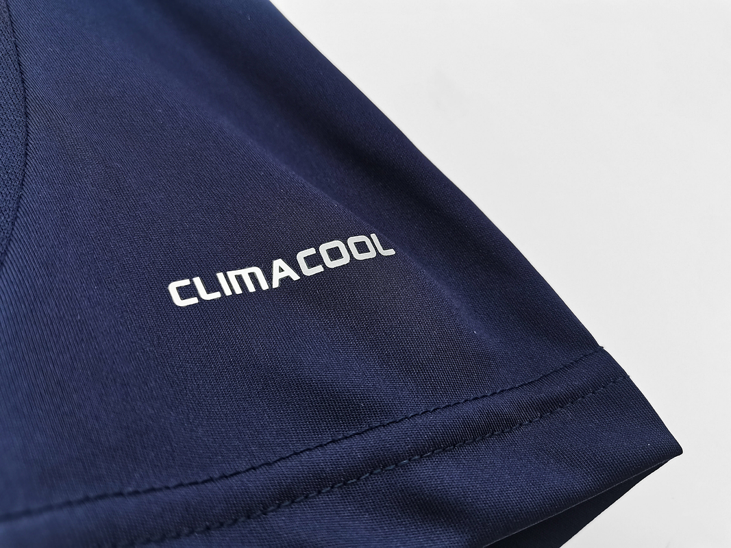 Real Madrid 2012/13 (Away Kit) 3