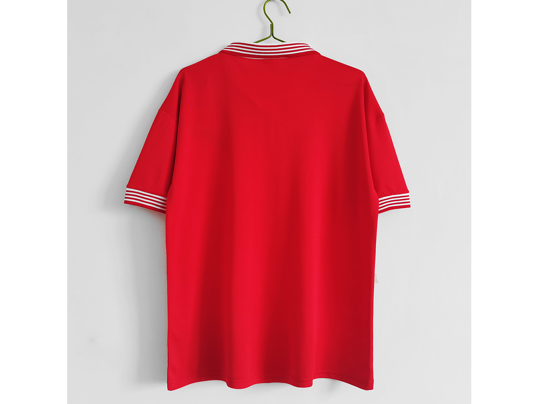 Manchester United 1982/83 (Home Kit) 5