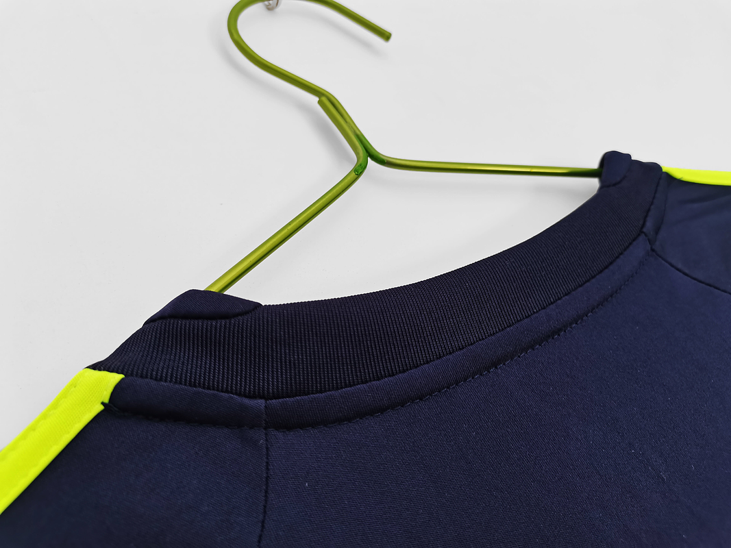 Real Madrid 2012/13 (Away Kit) 8