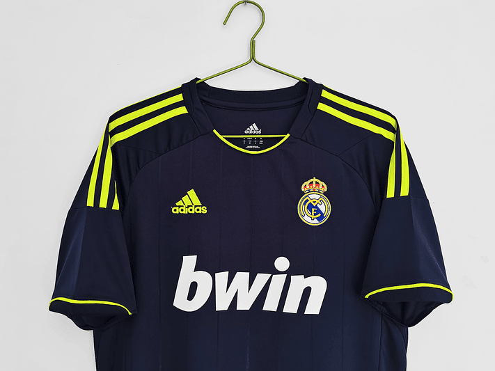 Real Madrid 2012/13 (Away Kit) 10