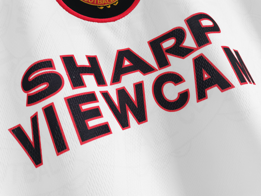 Manchester United 1996/97 (Away Kit) 5