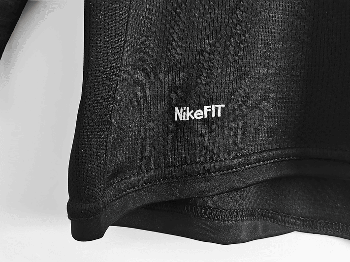 Manchester United 2007/08 (Away Kit - Long Sleeve) 4