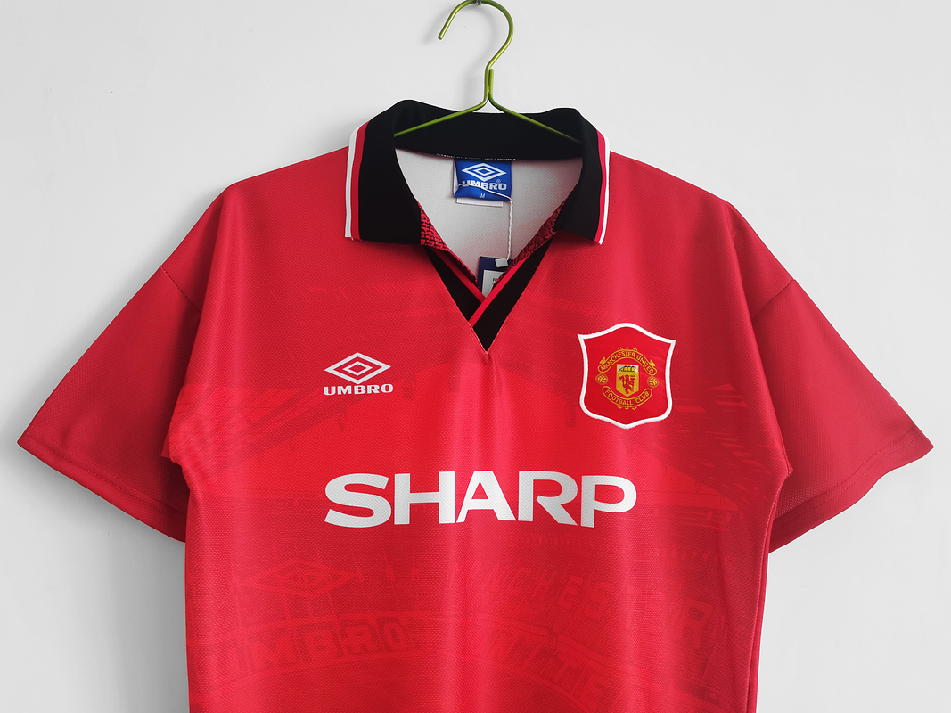 Manchester United 1994/96 (Home Kit) 2