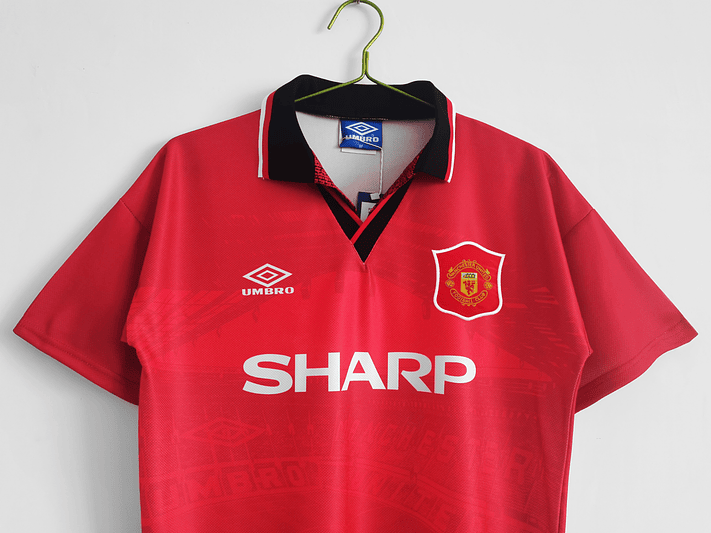 Manchester United 1994/96 (Home Kit) 2